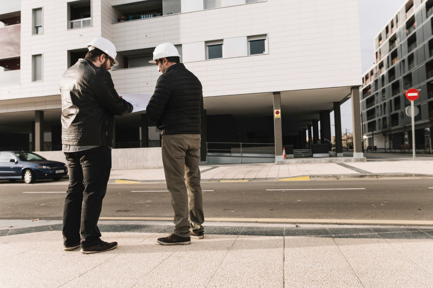 how to choose a reliable commercial property inspector