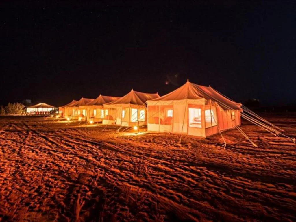 how to choose the best desert camp in jaisalmer