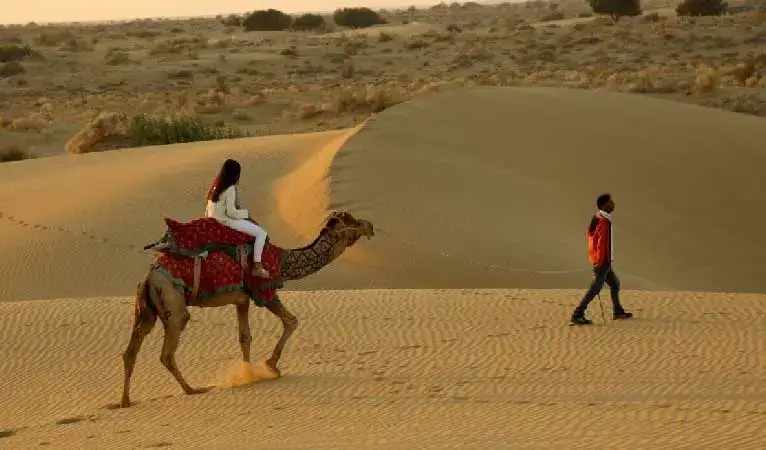 sam sand dunes: the best desert safari spot