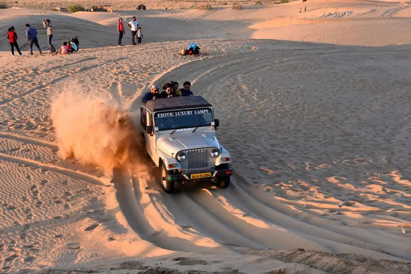 jaisalmer jeep safari: adventure in the thar desert